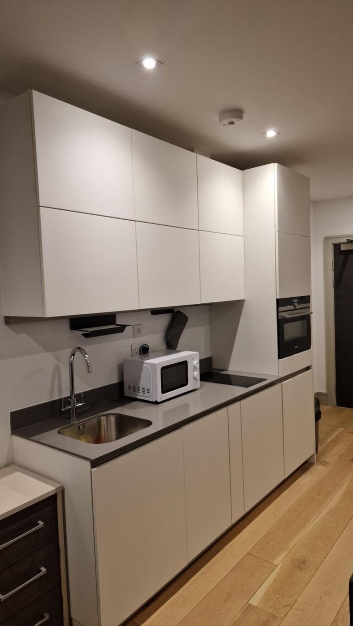 London City Apartment Ealing Exterior photo
